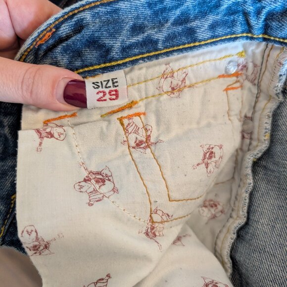 True Religion Joey Distressed Mini Jean Skirt Size 29 Low rise Y2K Festival - Picture 12 of 14